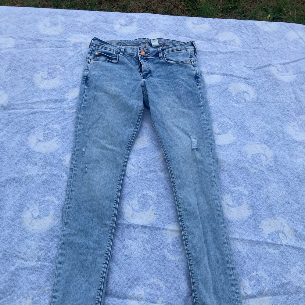 Size 6 denim jeans pre-owned